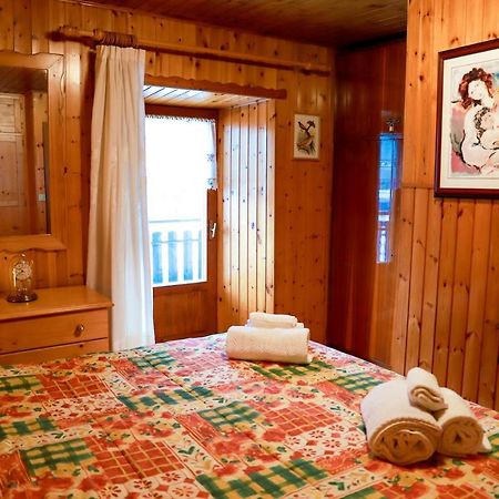 Tre Cime Focobon - Bellavista Sulle Dolomiti Apartment ฟัลกาเด ภายนอก รูปภาพ